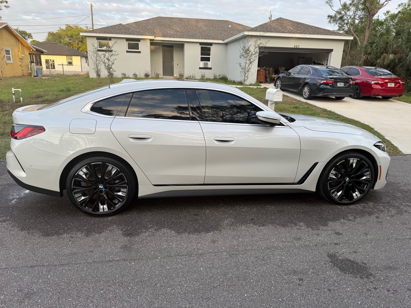 White BMW after an exterior basic clean package